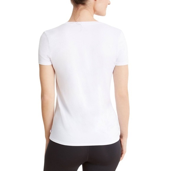 NWT Danskin Ladies' Scrunched Tee - Picture 2 of 3